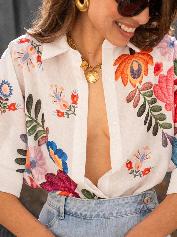 Camisa Carla Estampa Floral Manga Curta